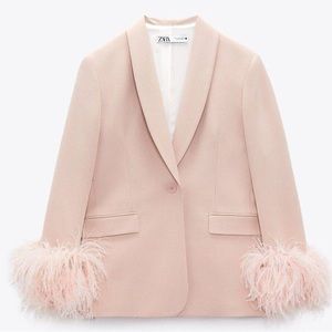 NWT ZARA LIGHT BLUSH FEATHER BLAZER